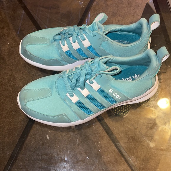 Adidas - Picture 2 of 3